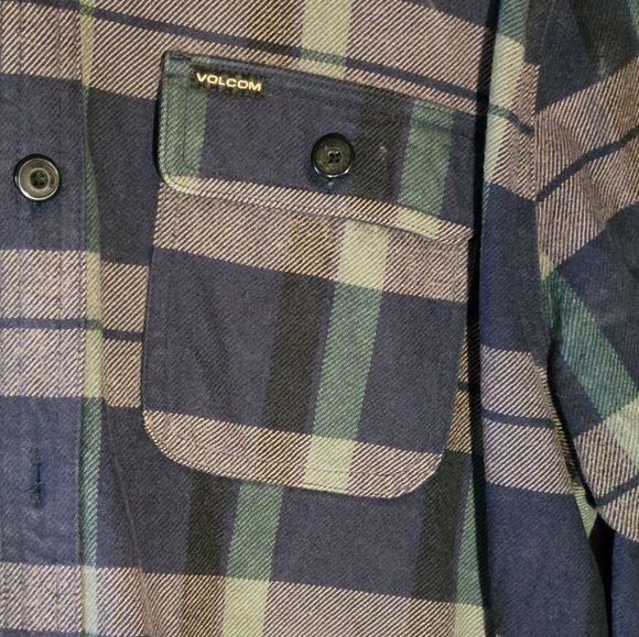 Men's Volcom XL flannel - Picture 2 of 4